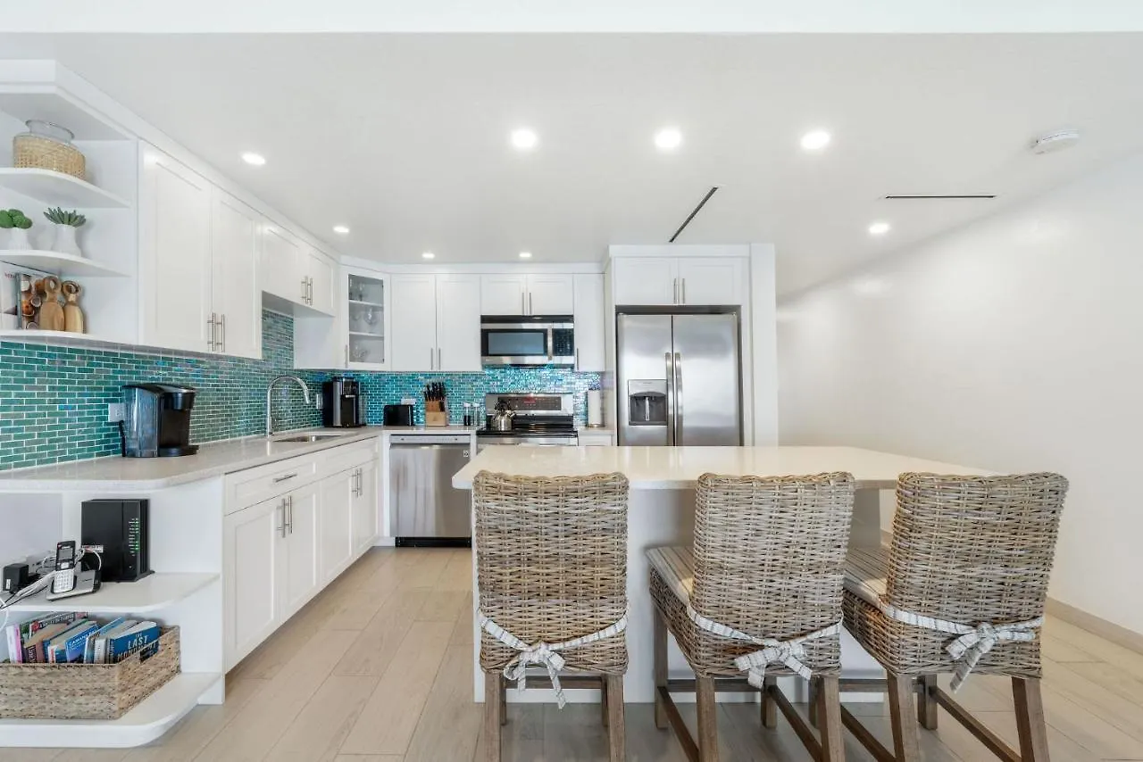 Next To Ritz Carlton, Oceanview 1Br On Seven Mile Beach 0*,